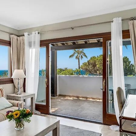 아파트 All About Puente Romano Penthouse *